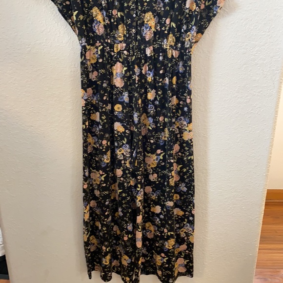 Romper - Picture 4 of 4